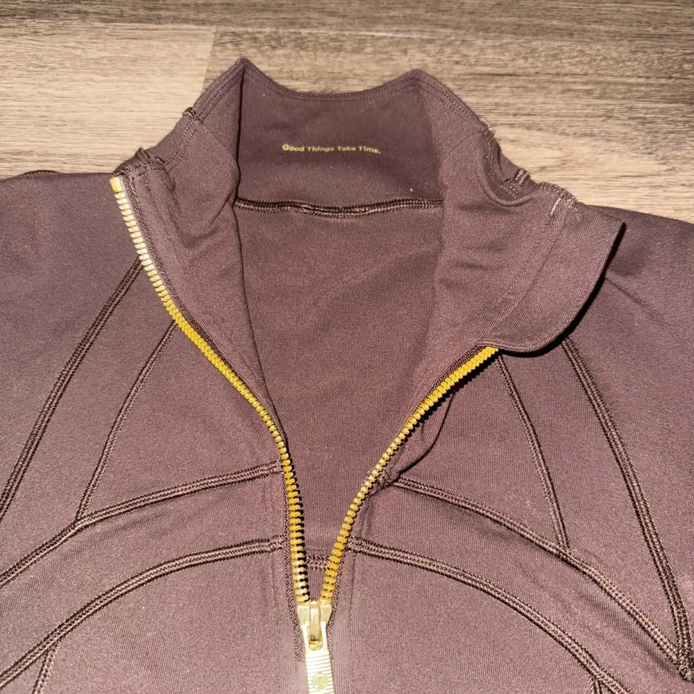 Lululemon Define Cropped Half-Zip Jacket | Color: ESPR / Brown | Size: 8 - Picture 4 of 7
